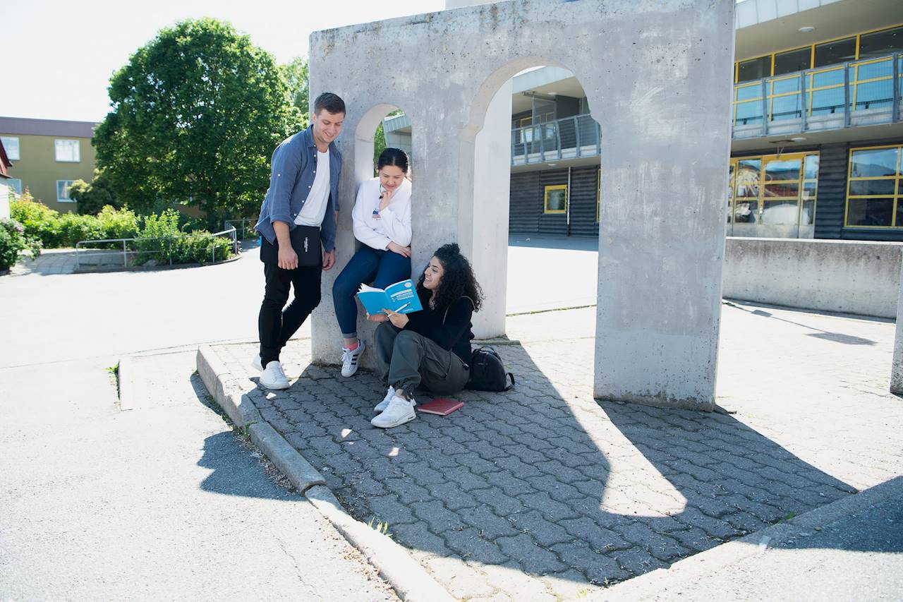 Läxhjälparna tar över Instagram!