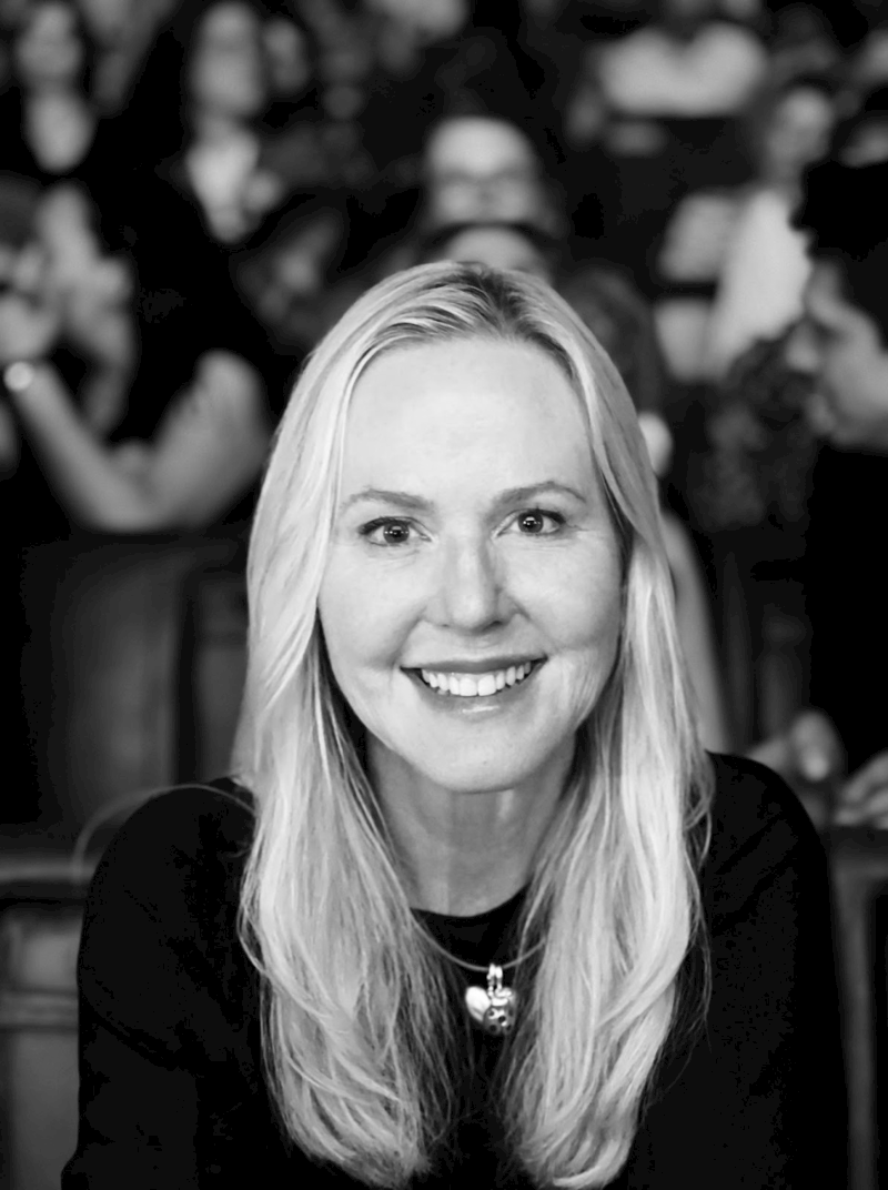 Camilla Grebe ny ambassadör för Stiftelsen Läxhjälpen: “Läsning och skrivande ger barn nyckeln till framtiden”